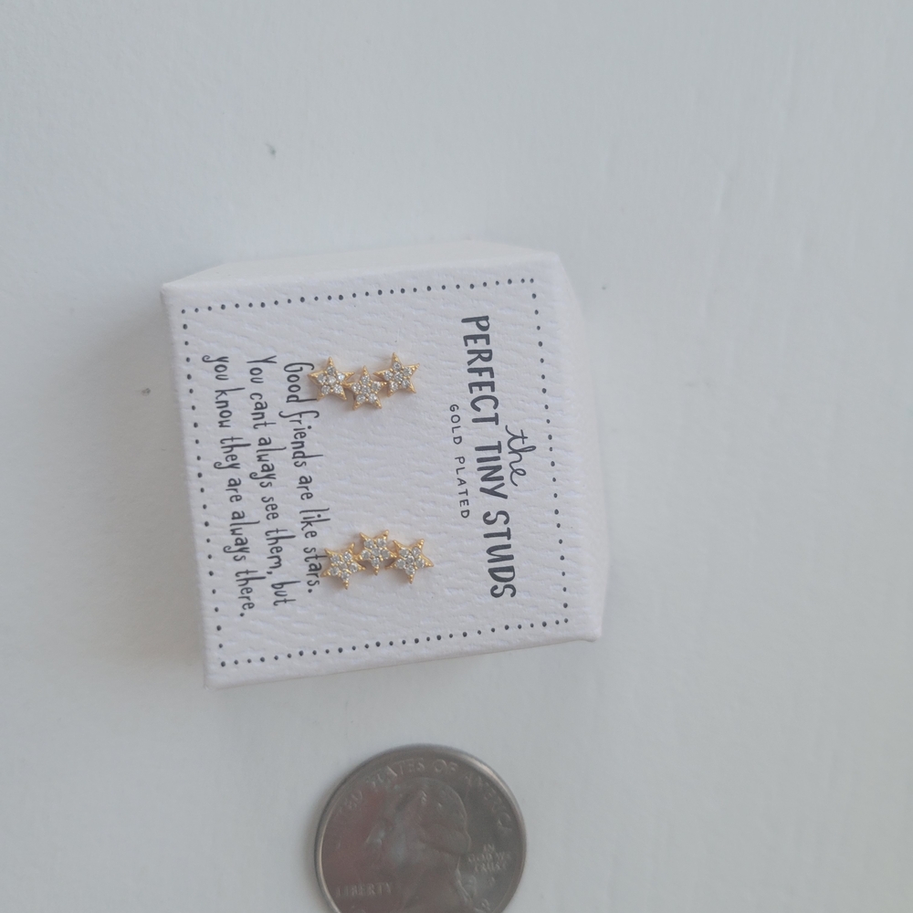 Natural Life Stud Earrings